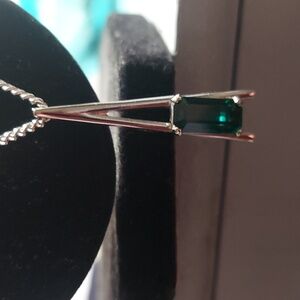 Western Antique Avon 1977 New Plaza Series Green Rhinestone Necklace